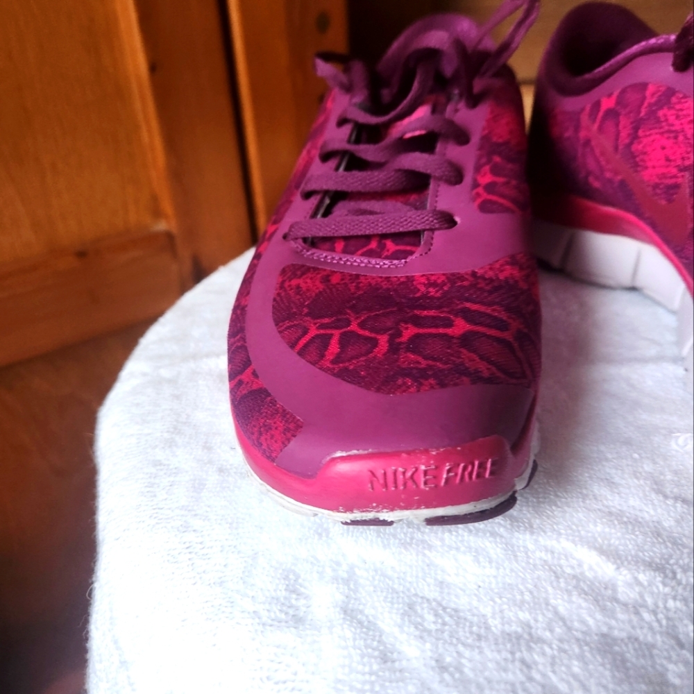 Nike Women's Free 5.0 V4 Running Athletic Shoes- Size 9.5-Mulberry - Picture 7 of 11